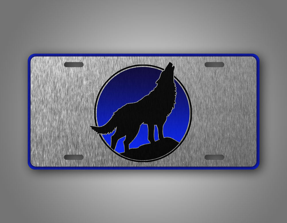 Howling Wolf Silhouette Silver Auto Tag