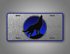 Howling Wolf Silhouette Silver Auto Tag 